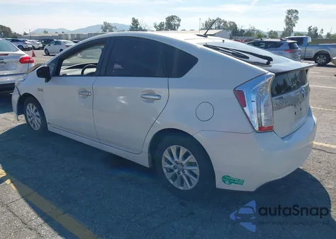 2015 Toyota Prius z USA, uszkodzony, nr VIN JTDKN3DPF3074406